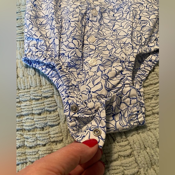 NWT Baby Gap Button-Up Shirt size 6-12 Months - Picture 3 of 7